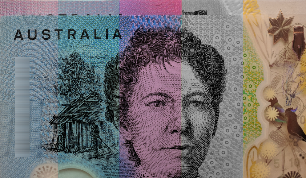 sample banknotes with colour changes
